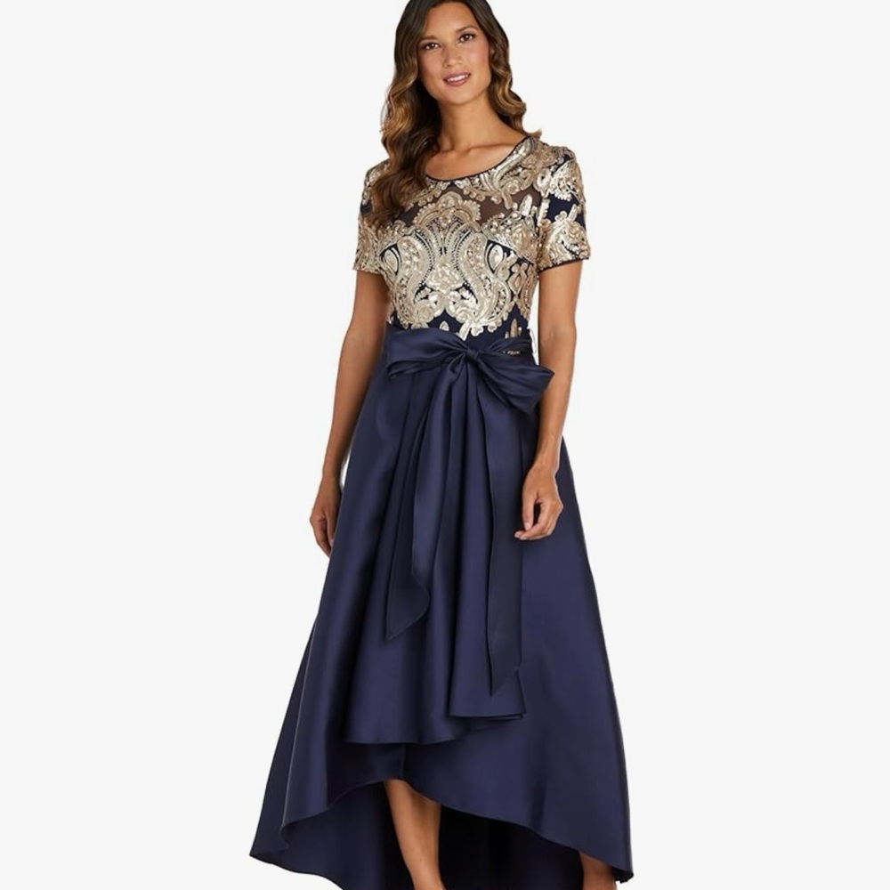 Elegant Navy and Gold Evening Gown